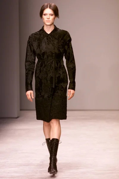 Look 50
